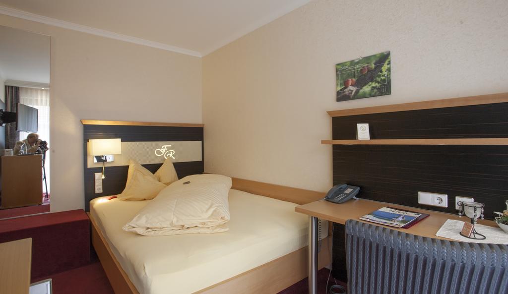 Forellenhof Roessle Hotel & Restaurant Lichtenstein  Εξωτερικό φωτογραφία